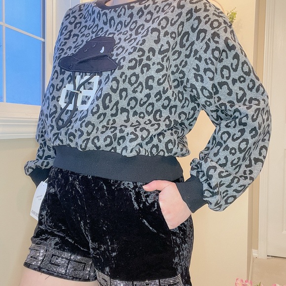 Leopard print sweatshirt - Picture 7 of 9